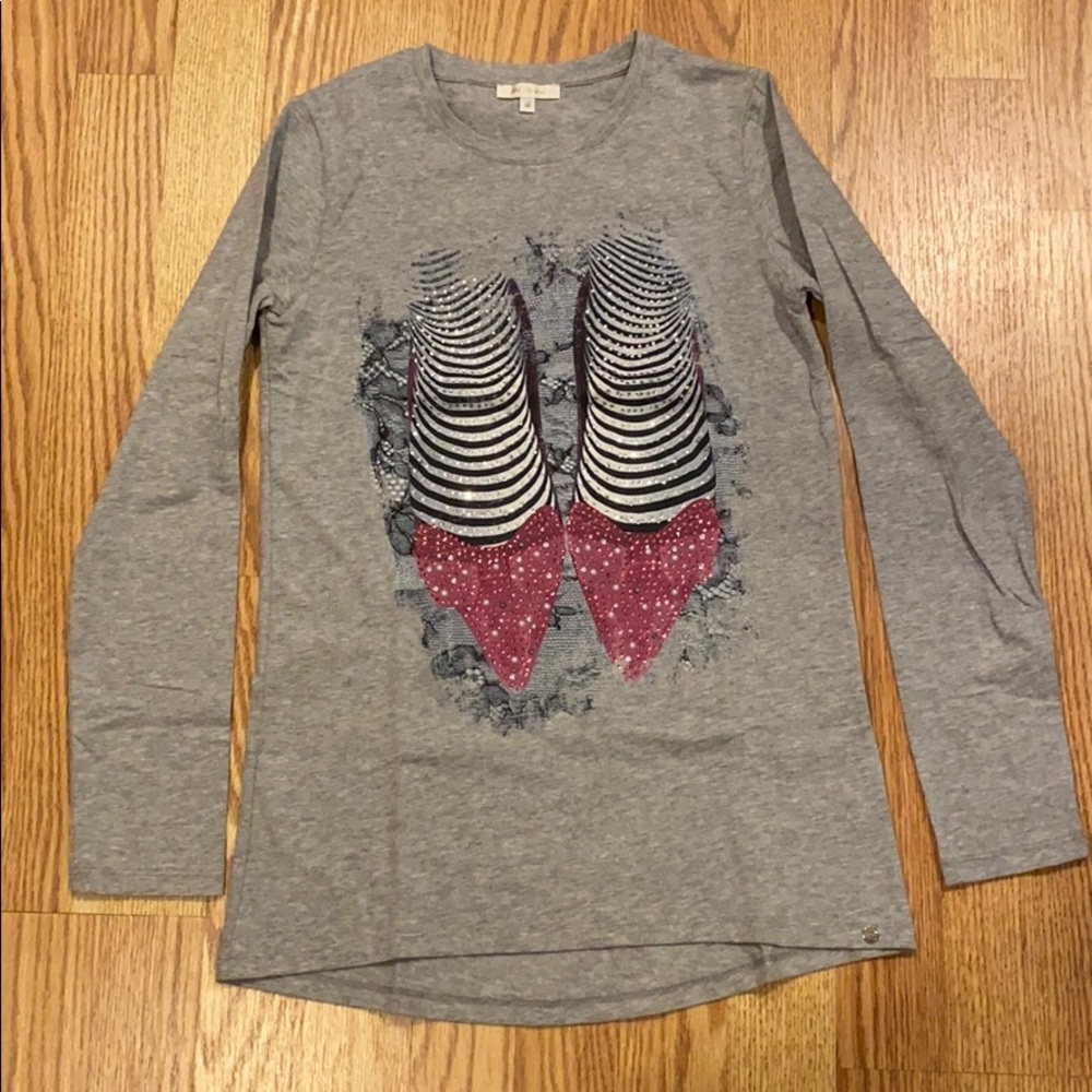 Miss Grant gray rhinestone shirt (size 40/10-12)